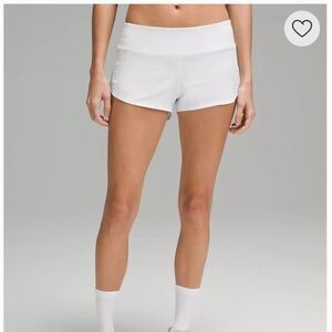 White Lululemon speed up shorts, 2.5 inch inseam